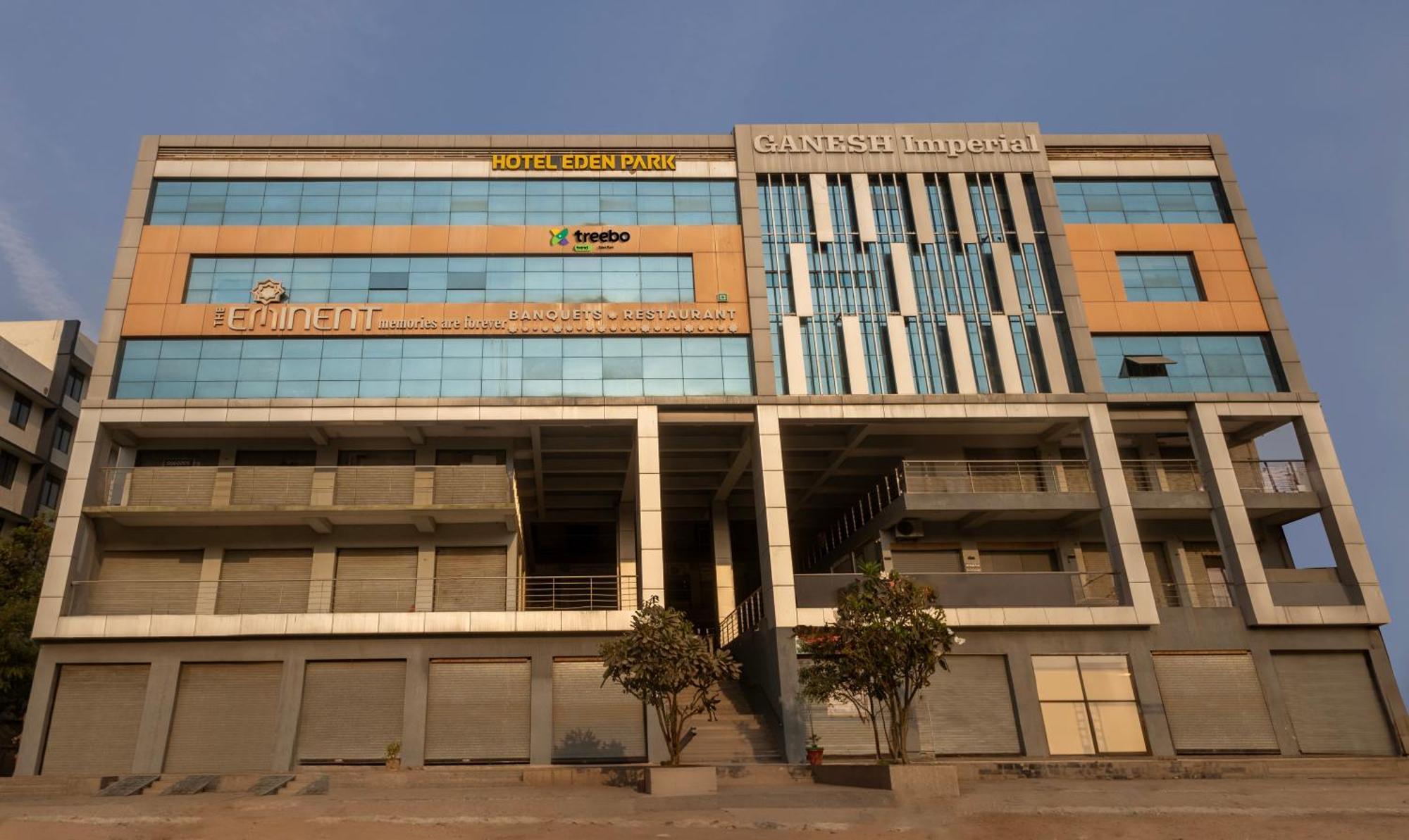Treebo Eden Park, Ahmedabad Hotell Watuwa Exteriör bild